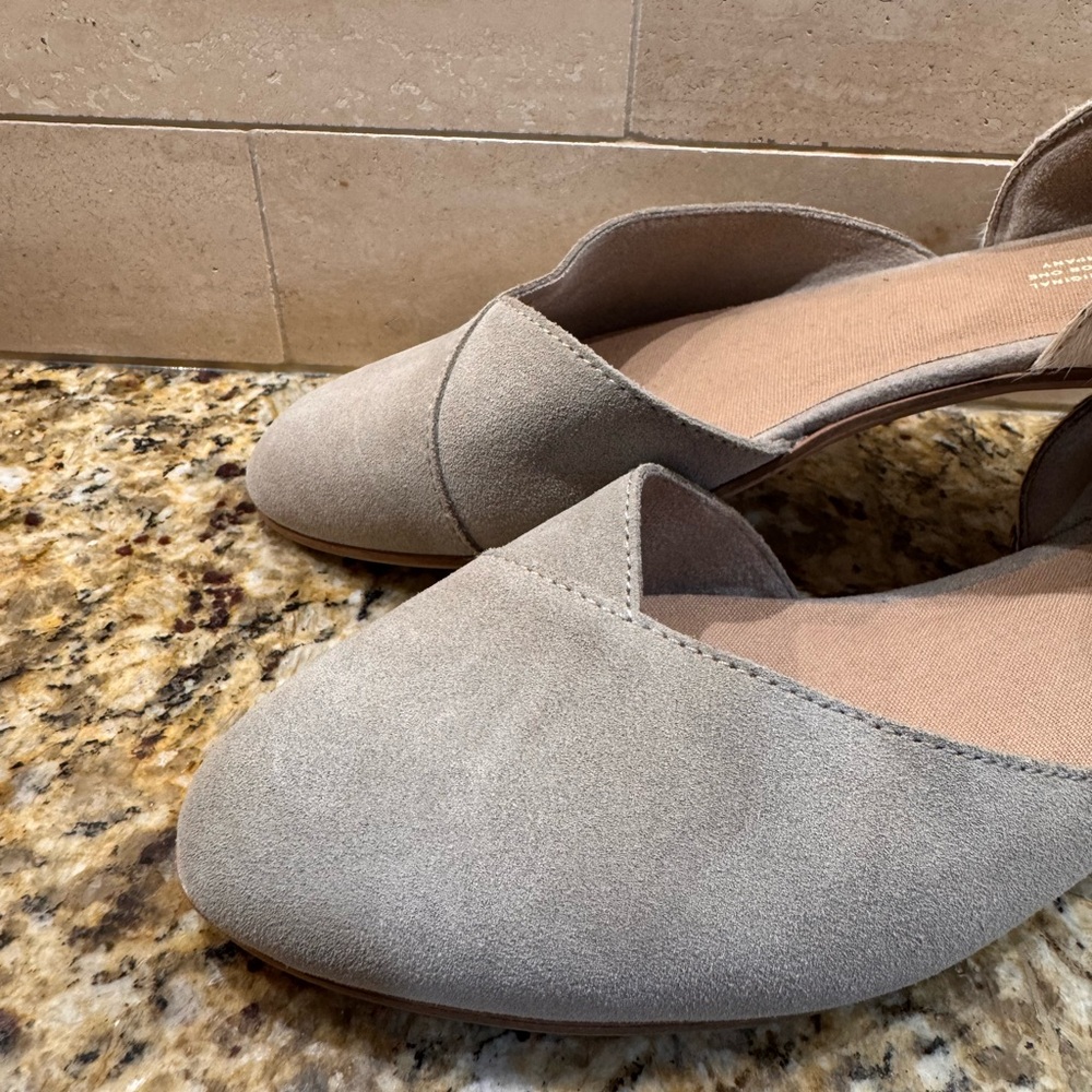Toms Taupe Animal Print Cow Jutti D'Orsay Flats Shoes Women Size 11 - Picture 4 of 9